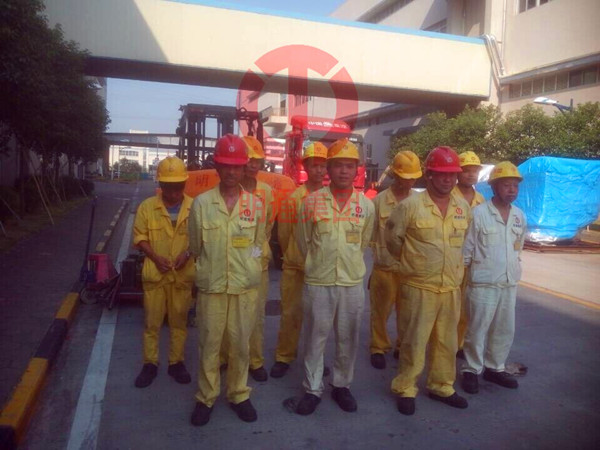 珠海大型設備搬運移位服務項目列隊圖