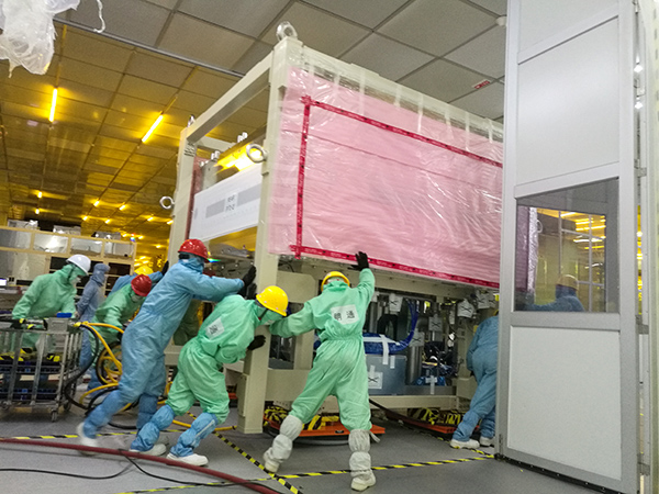 搬運(yùn)通-無塵室內(nèi)設(shè)備搬遷